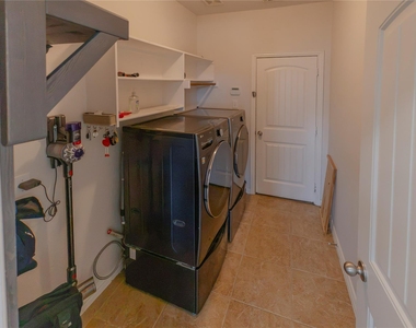 2504 Hammock Lake Drive - Photo Thumbnail 22