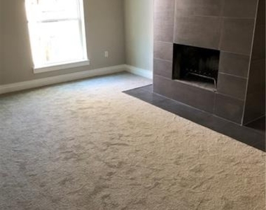 1531 Camelia Drive - Photo Thumbnail 9