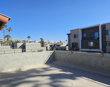 3309 N 70th Street - Photo Thumbnail 21