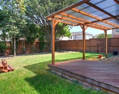 4551 Hawkhurst Drive - Photo Thumbnail 20