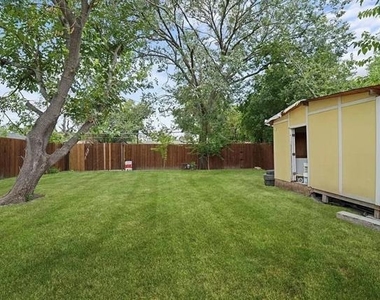 10746 Cotillion Drive - Photo Thumbnail 3