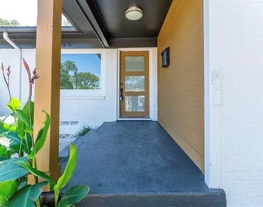 10746 Cotillion Drive - Photo Thumbnail 2