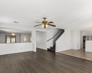 17013 W Marconi Avenue - Photo Thumbnail 3