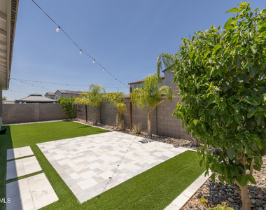 9756 E Seismic Avenue - Photo Thumbnail 32
