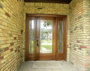 2601 Banner Elk Circle - Photo Thumbnail 5