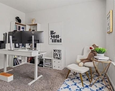 1613 Grand Villa Street - Photo Thumbnail 21