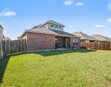 1613 Grand Villa Street - Photo Thumbnail 23