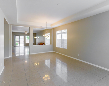 3433 W Languid Lane - Photo Thumbnail 3