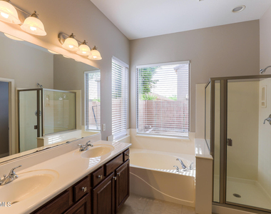 3433 W Languid Lane - Photo Thumbnail 18