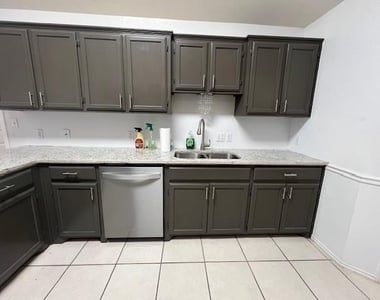 5317 Western Plains Avenue - Photo Thumbnail 7