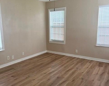 7026 Hickory Street - Photo Thumbnail 2