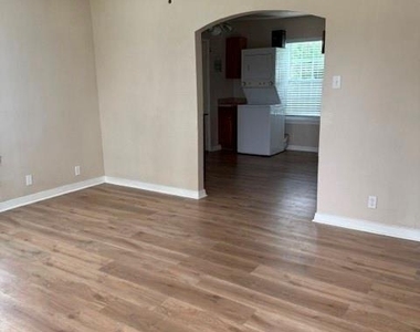 7026 Hickory Street - Photo Thumbnail 7