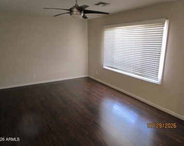 1316 E Donner Drive - Photo Thumbnail 3