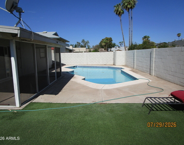1316 E Donner Drive - Photo Thumbnail 19