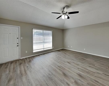 8809 Limestone Drive - Photo Thumbnail 1