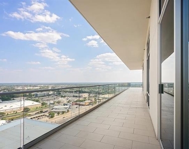 8066 Park Lane - Photo Thumbnail 8