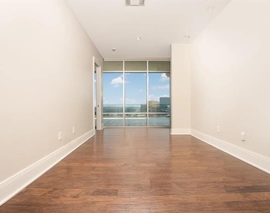 8066 Park Lane - Photo Thumbnail 14