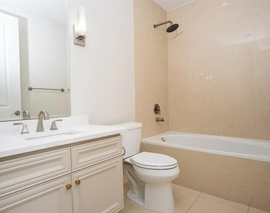8066 Park Lane - Photo Thumbnail 11