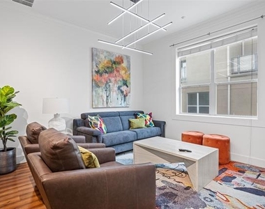 4312 Mckinney Avenue - Photo Thumbnail 28