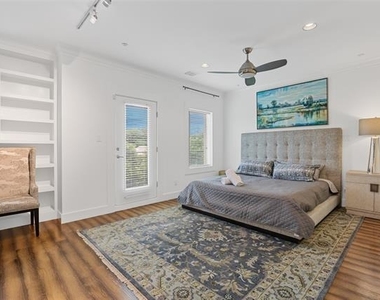 4312 Mckinney Avenue - Photo Thumbnail 9