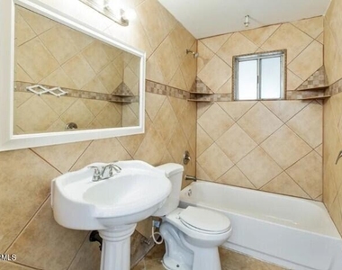 215 N Kachina -- - Photo Thumbnail 12