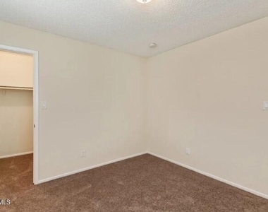215 N Kachina -- - Photo Thumbnail 6