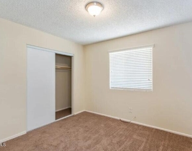 215 N Kachina -- - Photo Thumbnail 9