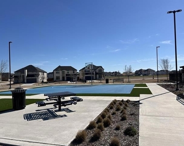 503 Cottagewood Drive - Photo Thumbnail 38