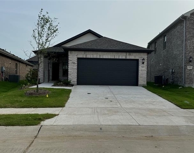 503 Cottagewood Drive - Photo Thumbnail 2