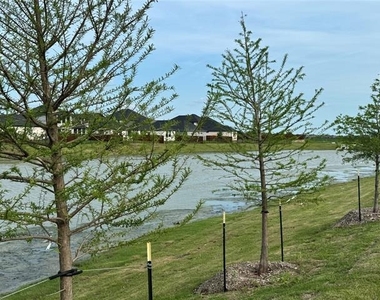503 Cottagewood Drive - Photo Thumbnail 36