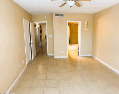 255 S Kyrene Road - Photo Thumbnail 7