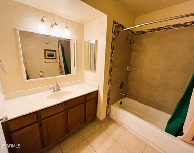 255 S Kyrene Road - Photo Thumbnail 10