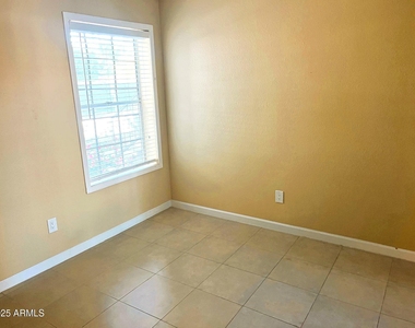 255 S Kyrene Road - Photo Thumbnail 6
