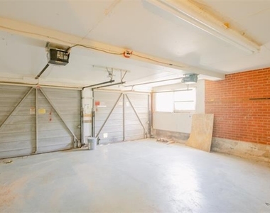 2325 Lake Ridge Circle - Photo Thumbnail 20