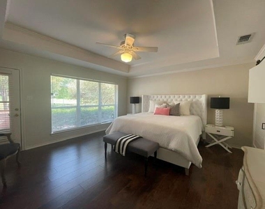 558 Timber Ridge Drive - Photo Thumbnail 18