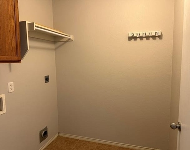 4514 Quail Run Road - Photo Thumbnail 25
