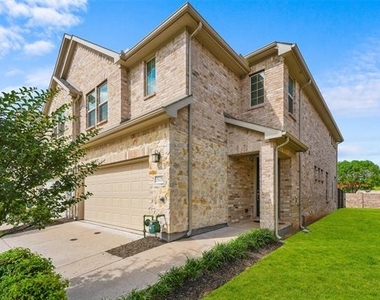 5628 Niagara - Photo Thumbnail 3