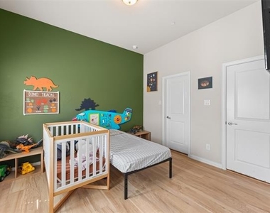 5628 Niagara - Photo Thumbnail 30