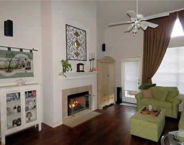 7049 Van Gogh Drive - Photo Thumbnail 3