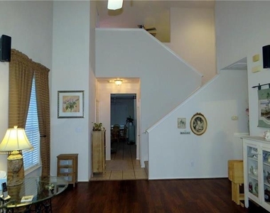 7049 Van Gogh Drive - Photo Thumbnail 4