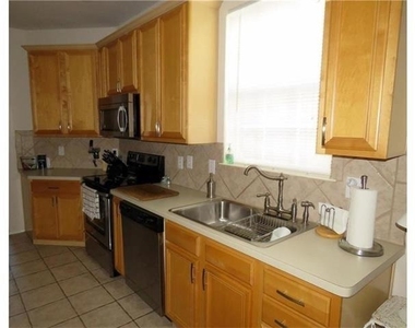 7049 Van Gogh Drive - Photo Thumbnail 8
