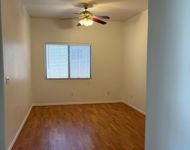 8783 W State Avenue - Photo Thumbnail 6
