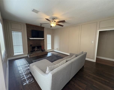 2000 Azalea Street - Photo Thumbnail 1