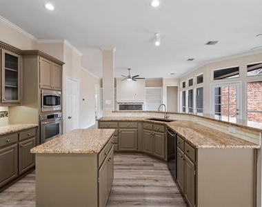 326 Saddle Tree Trail - Photo Thumbnail 14