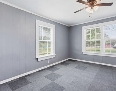 808 Mill Street - Photo Thumbnail 4