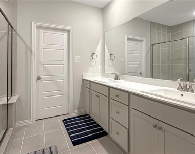8277 Huron Peak Drive - Photo Thumbnail 30