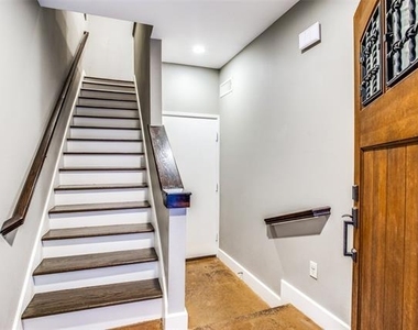 2411 N Hall Street - Photo Thumbnail 1
