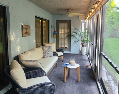 1210 Se Parkview Place - Photo Thumbnail 13