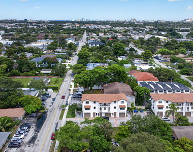 444 Nw 41st Street - Photo Thumbnail 27