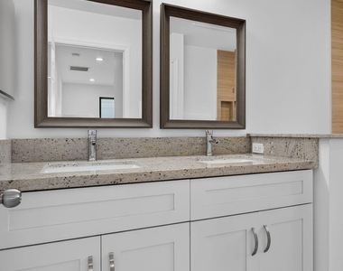 444 Nw 41st Street - Photo Thumbnail 14